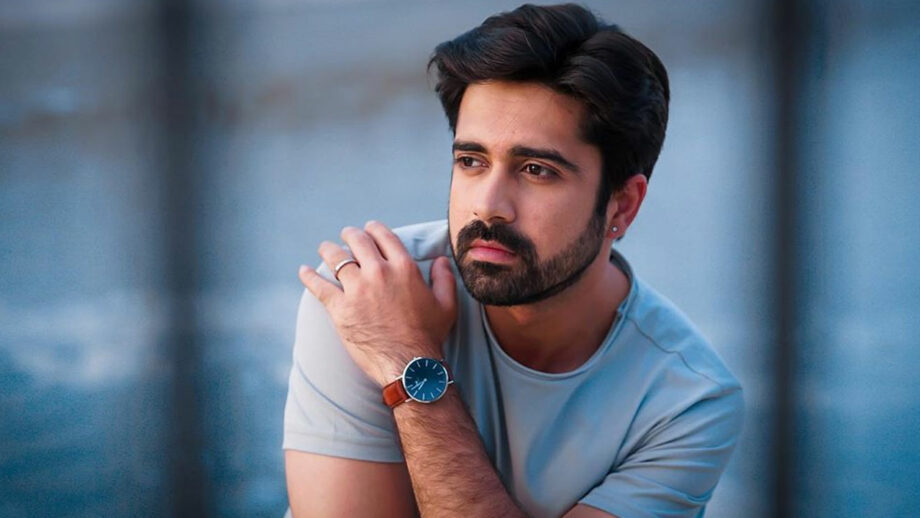 Avinash Sachdev Biography In Hindi Free 2023, अविनाश सचदेव की जीवनी हिंदी में फ्री 2023, अविनाश सचदेव, अविनाश सचदेव की जीवनी, अविनाश सचदेव का पूरा नाम, अविनाश सचदेव का उपनाम, अविनाश सचदेव के पिता का नाम, अविनाश सचदेव की माता का नाम, अविनाश सचदेव का व्यवसाय, अविनाश सचदेव और रूबीना दिलैक, अविनाश सचदेव और शामली दुबे, अविनाश सचदेव और पलक पुरसवानी, अविनाश सचदेव की जन्मतिथि, अविनाश सचदेव का जन्मस्थान, अविनाश सचदेव का करियर, अविनाश सचदेव का पहला शो, छोटी बहू में अविनाश सचदेव, देव के रूप में अविनाश सचदेव, इस प्यार को क्या नाम दू एक बार फिर में अविनाश सचदेव, अविनाश सचदेव श्लोक मल्होत्रा,